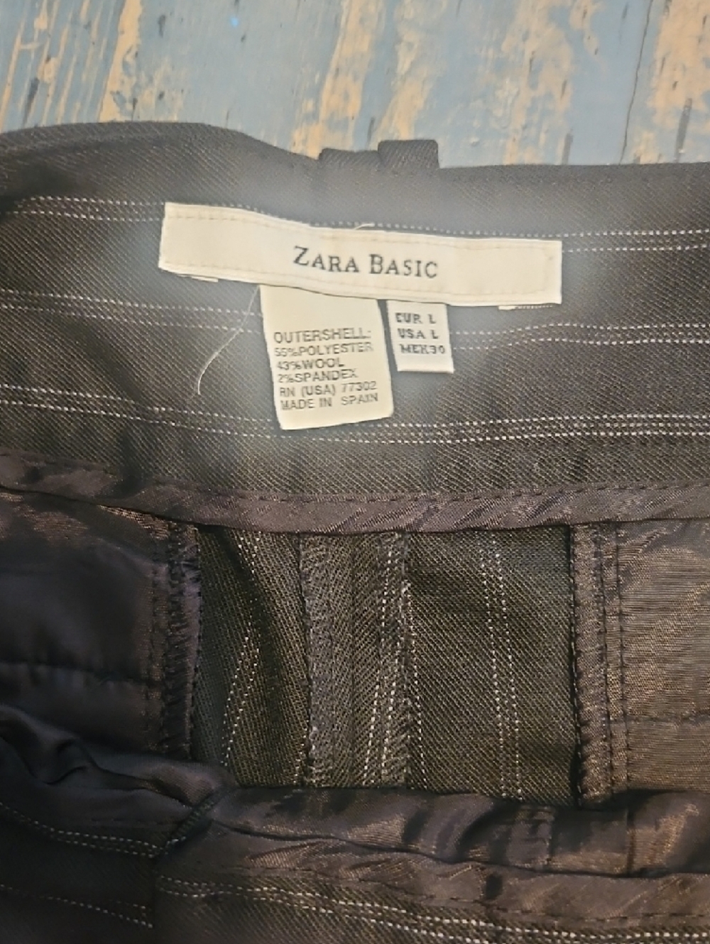 Zara Black Pinstripe Tailored Shorts - Picture 3 of 4